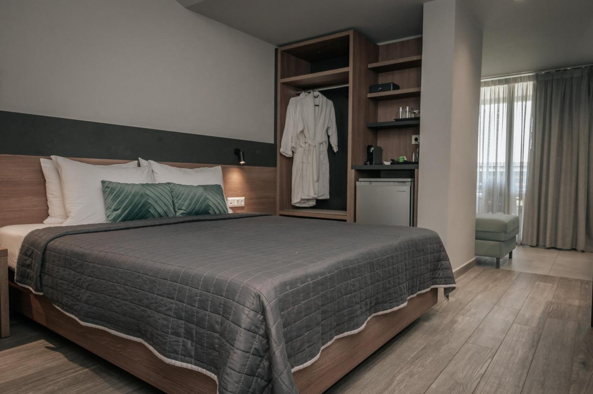 Elizabeth Queen Luxury Rooms Paralía Kültér fotó